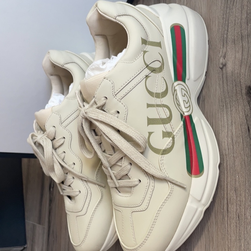 Gucci sneakers